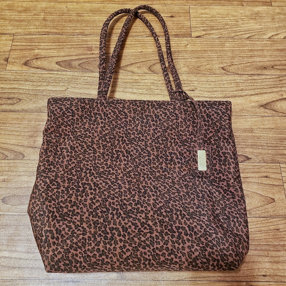 Nine West vintage leopard print tote bag